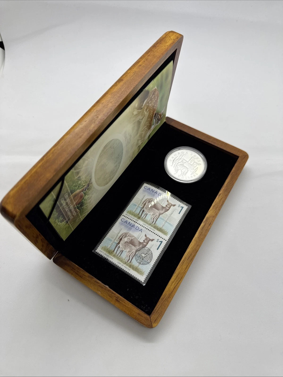 Canada 2006 $5 99.99 Fine Silver Deer & Fawn Limited Edition Stamp & Coin Set