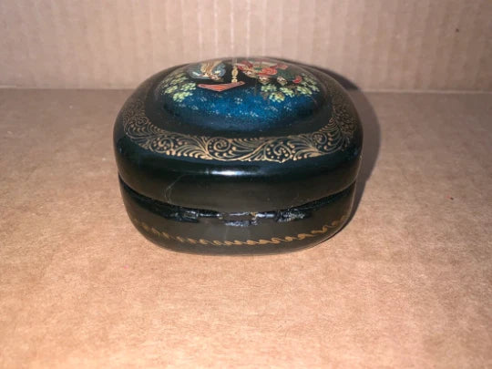 90s Russian Lacquer Box Souvenir USSR Fable of Vaselisa the beautiful