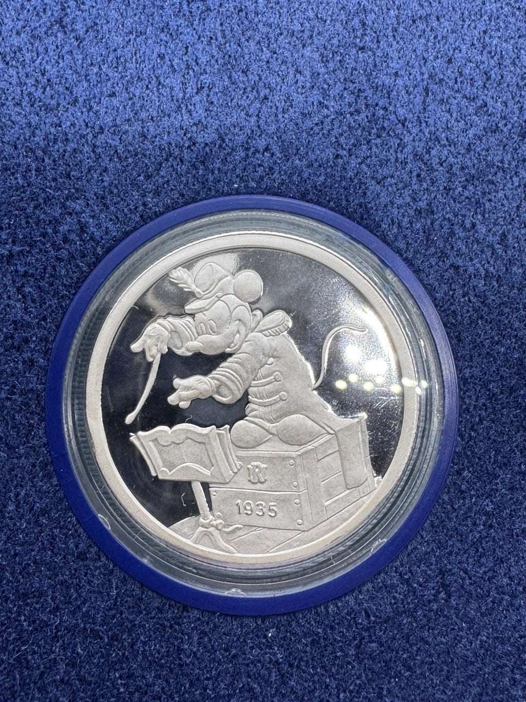 1988 Mickey 60 Years Proof Coin #1 Mickey & Walt 1928 1 oz. .999 Silver *SINGB*