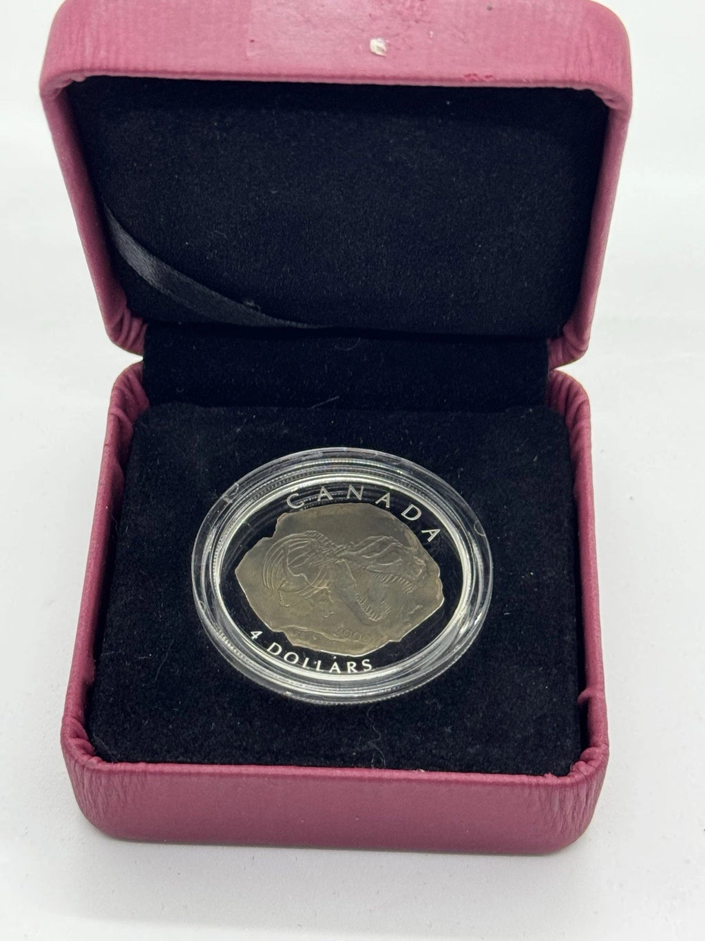2009 TYRANNOSAURUS REX FOSSIL $4 SILVER COMMEMORATIVE COIN