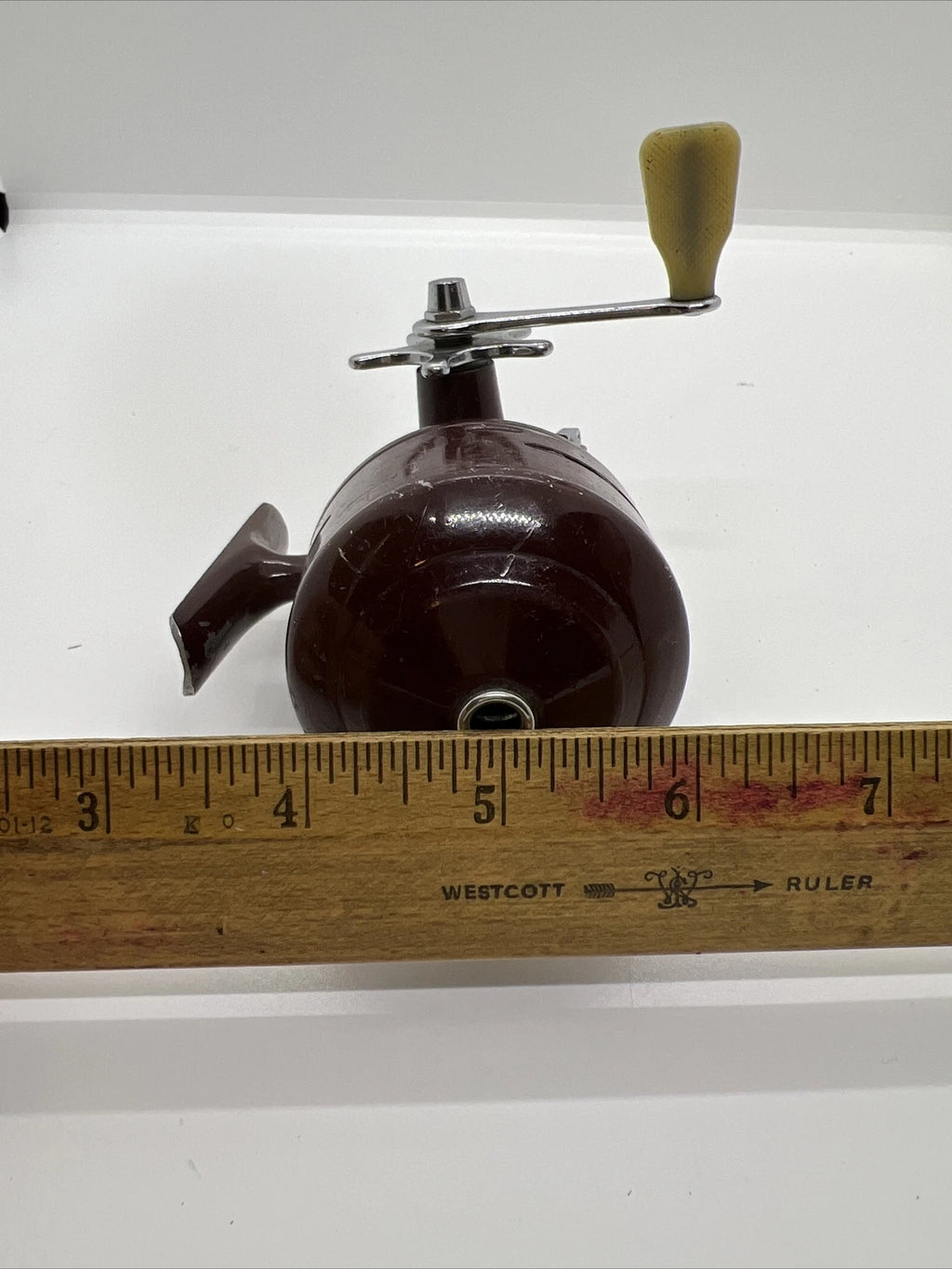 Vintage Shakespeare No. 1765 Wonderflyte Push Button Model EG Fishing Reel USA