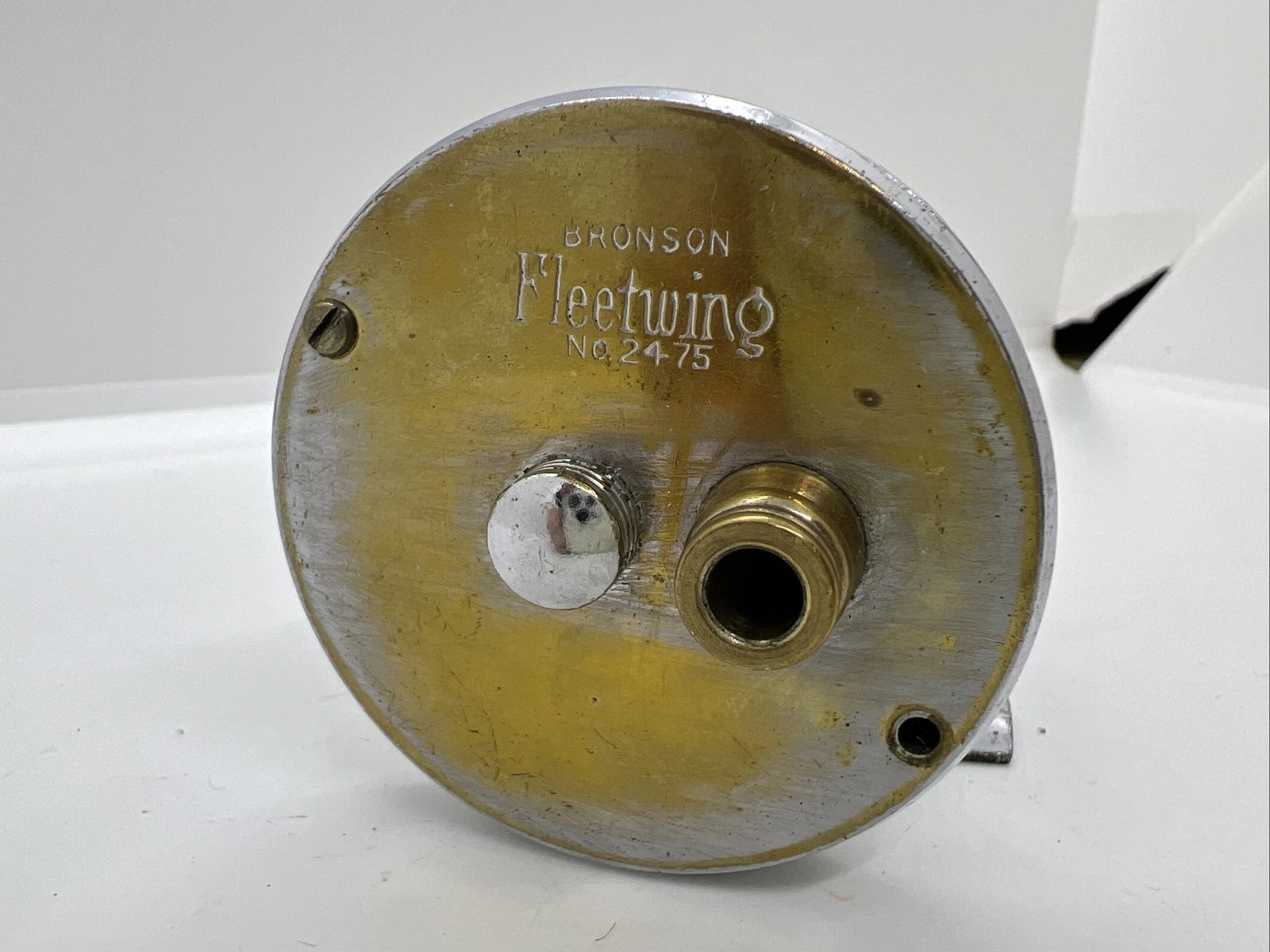 VINTAGE BRONSON FLEETWING 2475 BAIT CASTING COLLECTABLE FISHING REEL ANTIQUE