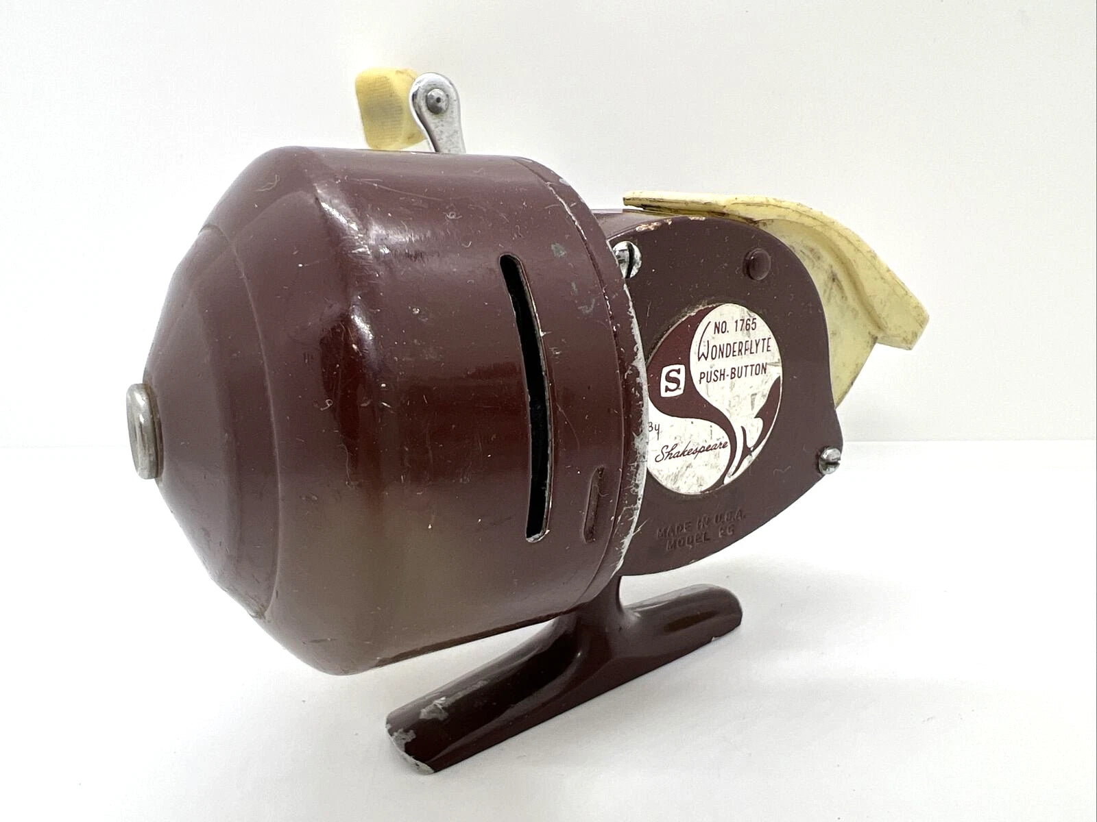 Vintage Shakespeare No. 1765 Wonderflyte Push Button Model EG Fishing Reel USA