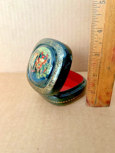 90s Russian Lacquer Box Souvenir USSR Fable of Vaselisa the beautiful