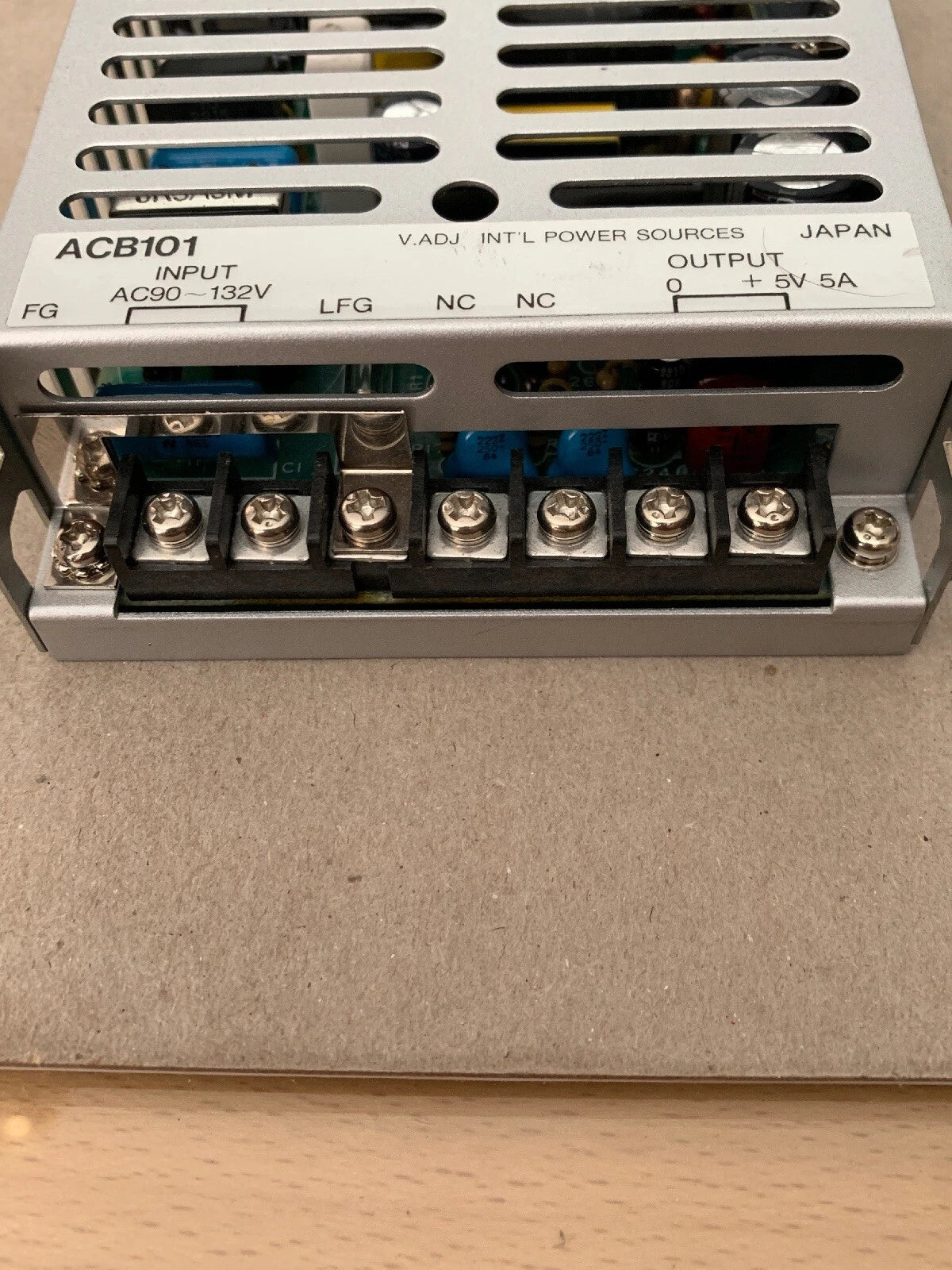 International Power Sources Power Supply ACB101 Input 90-132V Output 5V/5A Japan