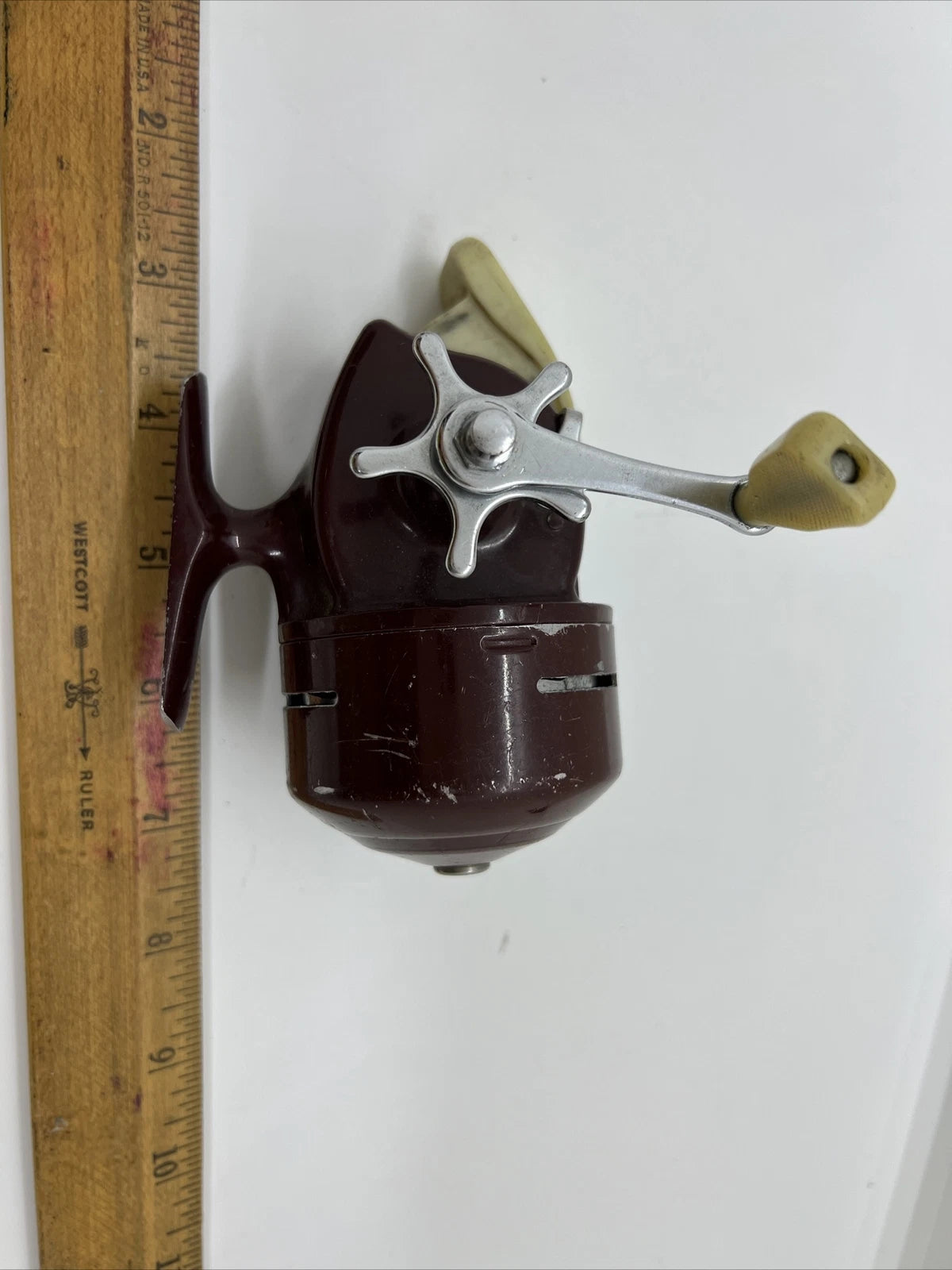 Vintage Shakespeare No. 1765 Wonderflyte Push Button Model EG Fishing Reel USA