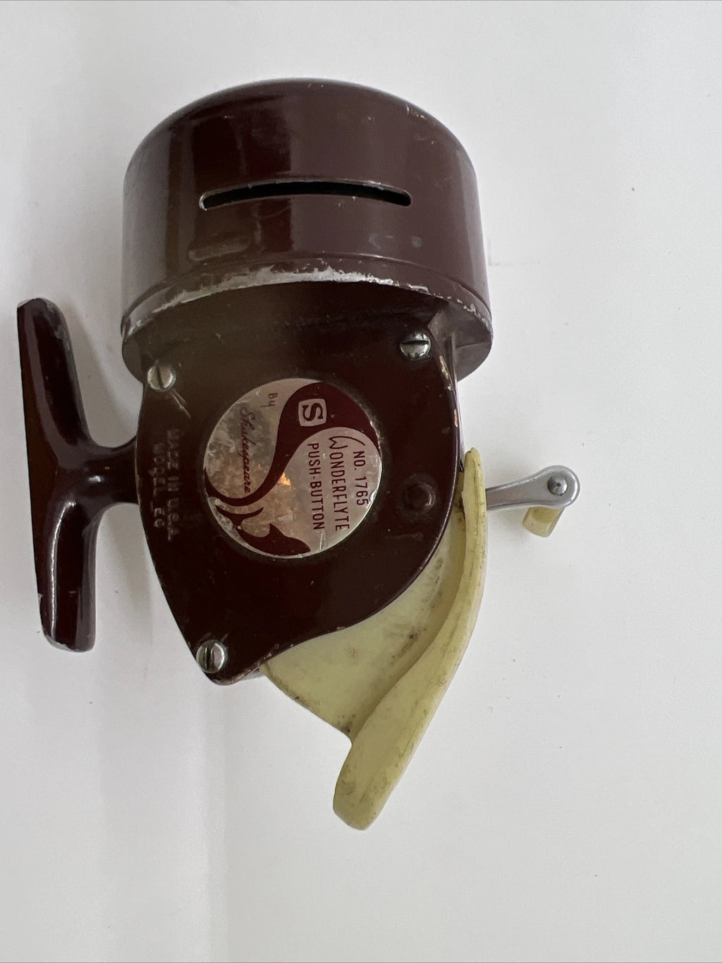 Vintage Shakespeare No. 1765 Wonderflyte Push Button Model EG Fishing Reel USA